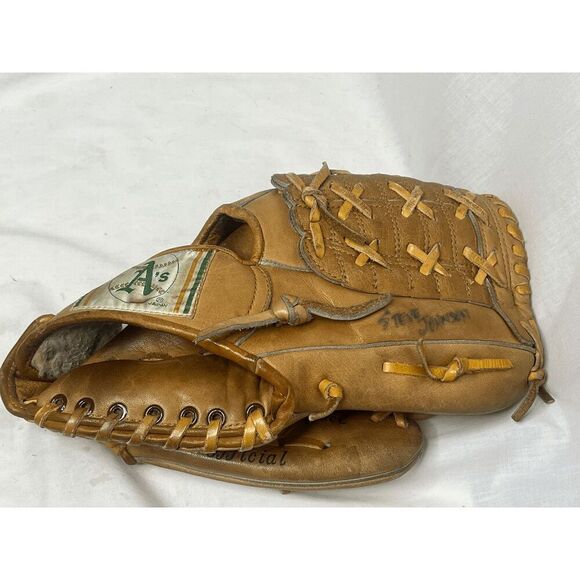 Vintage Fieldmaster NBR16101 Oakland A's Major League Model 1970s High Quality - Picture 5 of 9